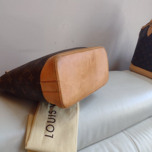 π§‘ Cute Louis Vuitton Lock Itπ§‘ - Picture 9 of 13